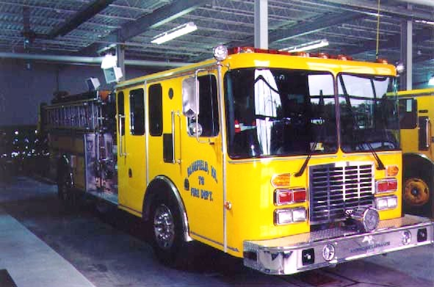 File written by Adobe Photoshop? 4.0