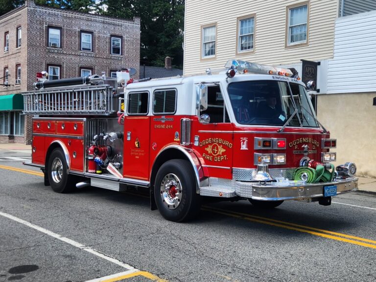 Ogdensburg e244